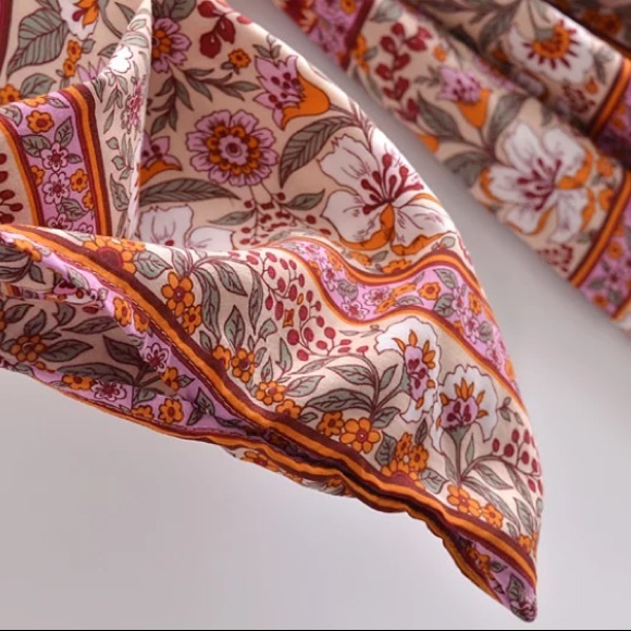 Wine Floral Bohemian Short Floral Kimono Wrap Top - Picture 9 of 12